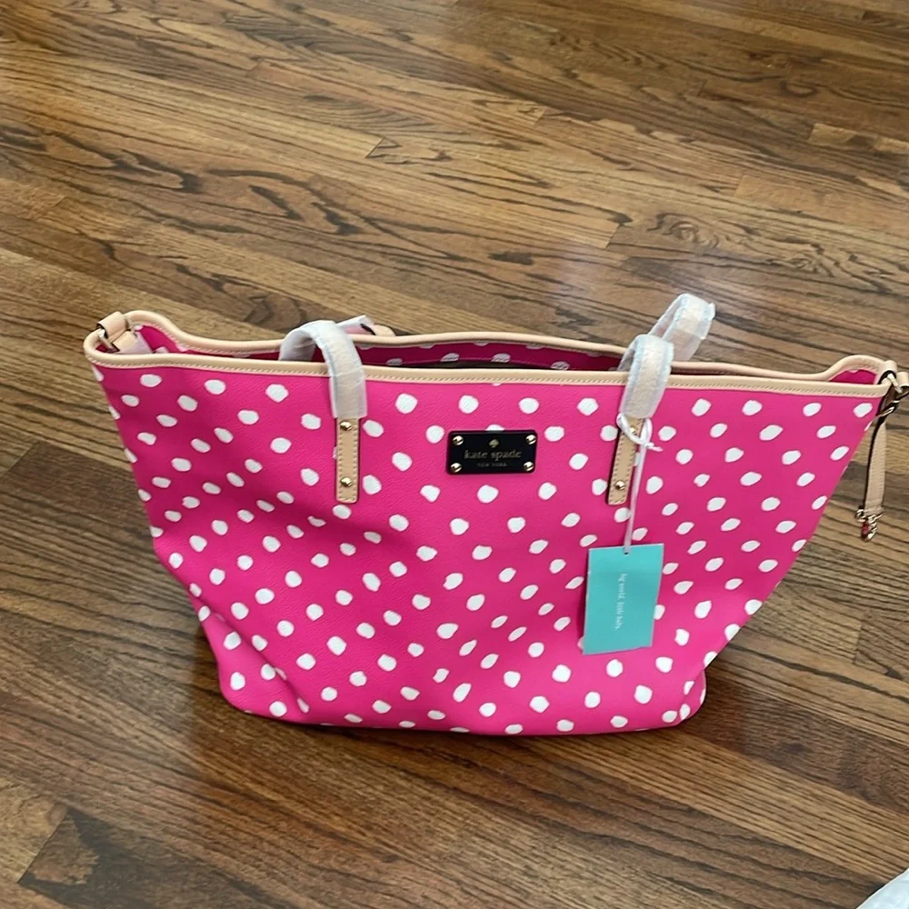 Kate Spade New York Bondi Road Harmony Baby Bag in Pink and Cream Dots